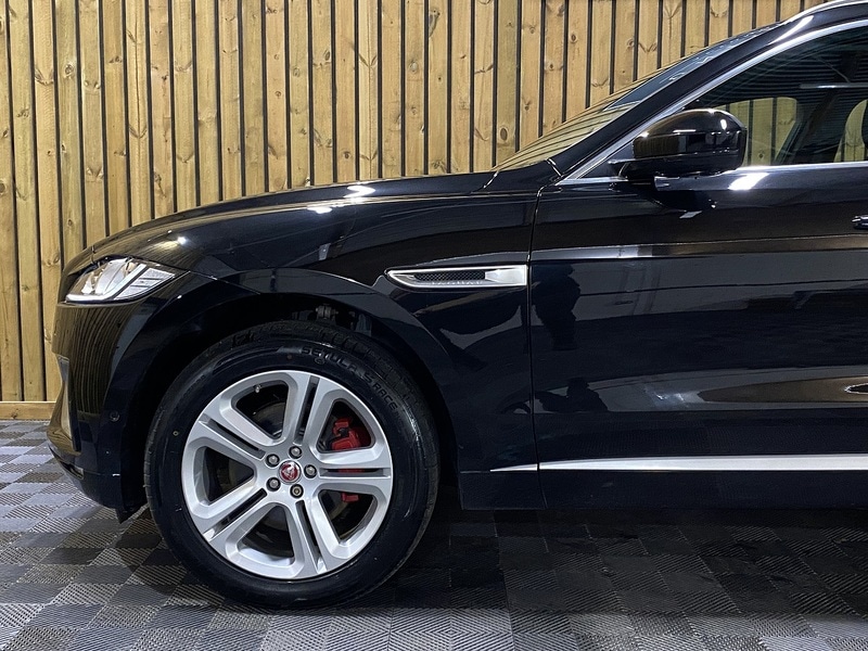 Used Jaguar F-Pace 2016 for sale - 76821328: Photo 53