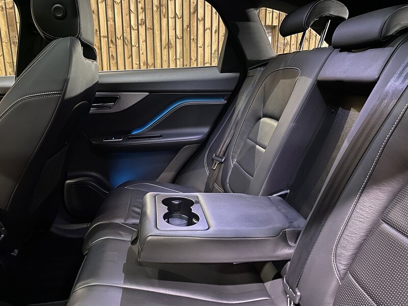 Used Jaguar F-Pace 2016 for sale - 76821328: Photo 70