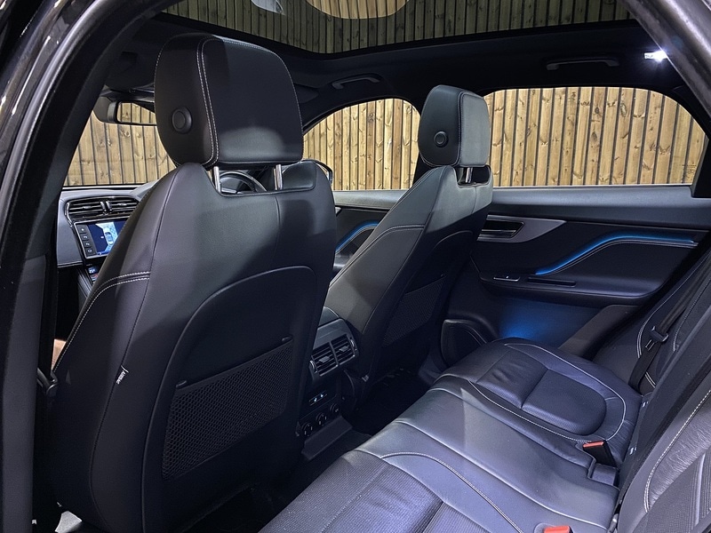 Used Jaguar F-Pace 2016 for sale - 76821328: Photo 73