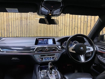 Used BMW 7 Series 2018 for sale - 77465311: Photo