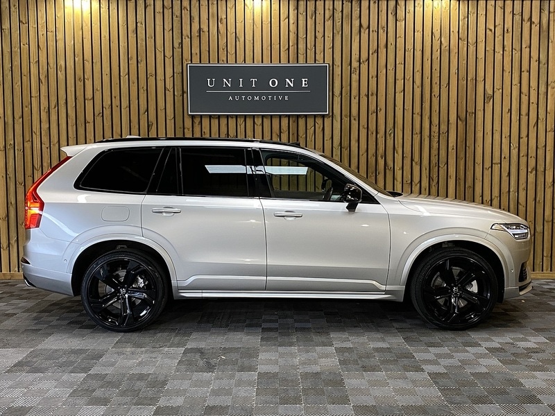 Used Volvo XC90 2021 for sale - 76353028: Photo 2