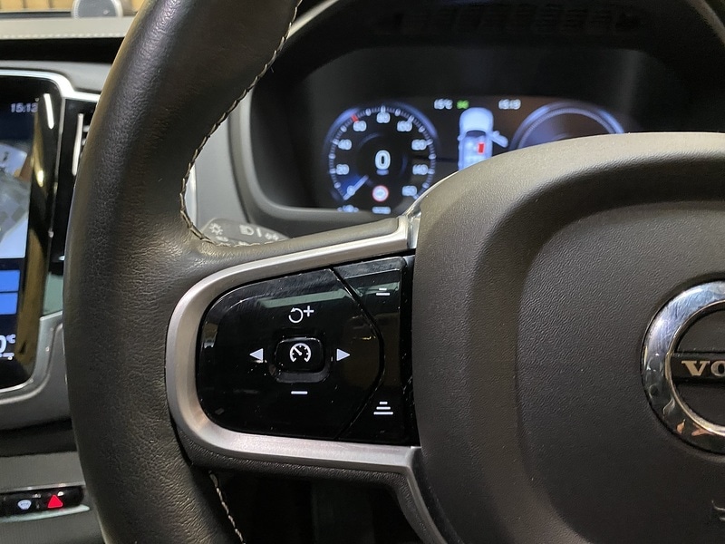 Used Volvo XC90 2021 for sale - 76353028: Photo 37