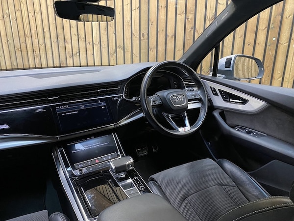 Used Audi Q7 2022 for sale - 76280468: Photo 5