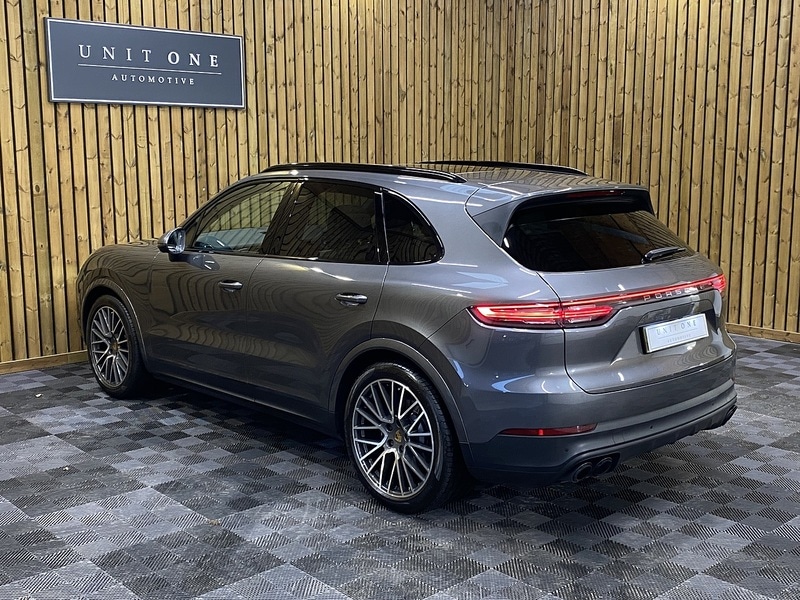Used Porsche Cayenne 2021 for sale - 77465310: Photo 17