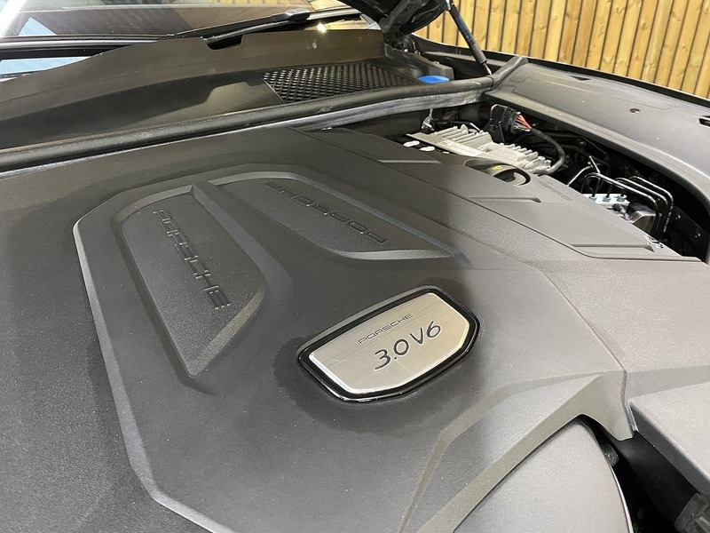 Used Porsche Cayenne 2021 for sale - 77465310: Photo 33