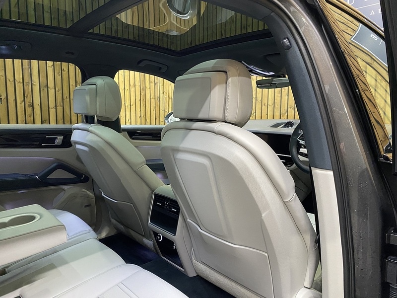 Used Porsche Cayenne 2021 for sale - 77465310: Photo 58