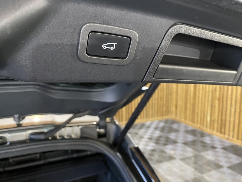 Used Land Rover Range Rover Velar 2020 for sale - 77337583: Photo 20