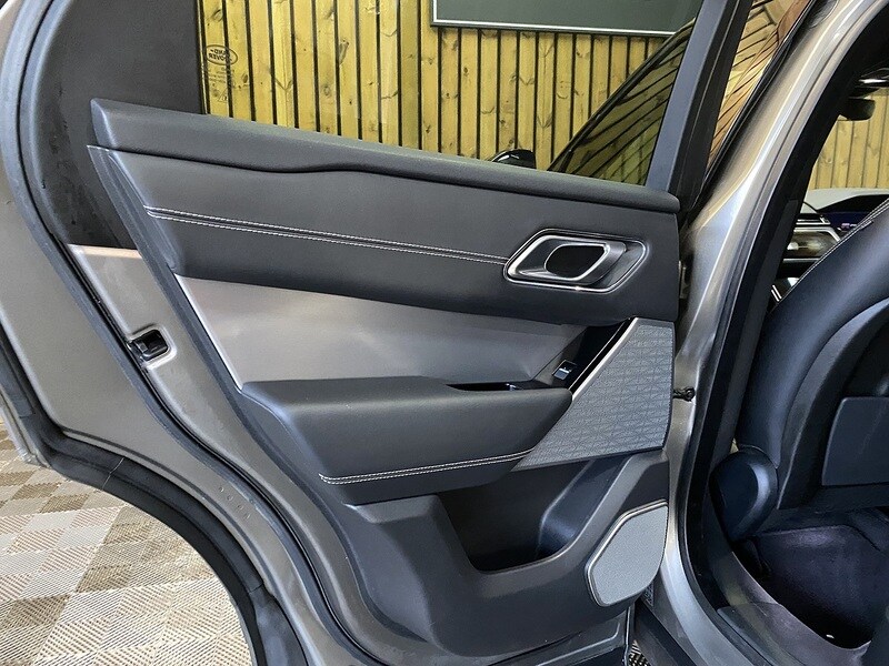 Used Land Rover Range Rover Velar 2020 for sale - 77337583: Photo 74