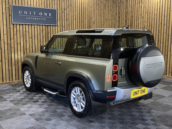 Used Land Rover Defender 90 2021 for sale - 76253238: Photo 15