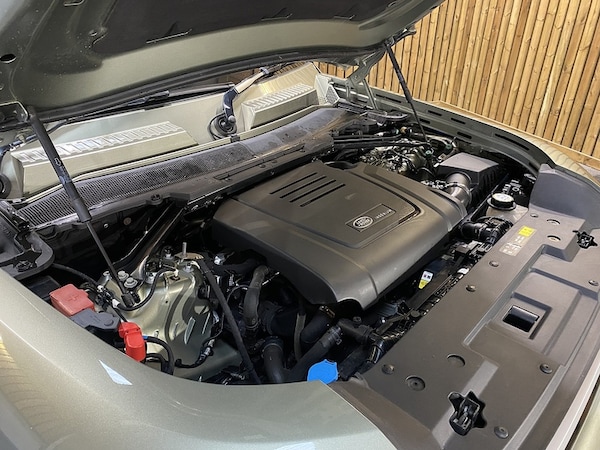 Used Land Rover Defender 90 2021 for sale - 76253238: Photo 22