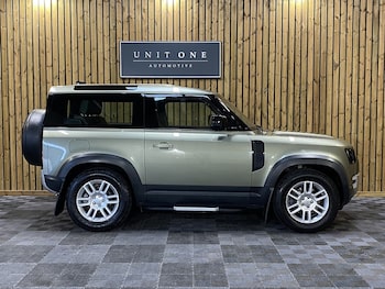 Used Land Rover Defender 90 2021 for sale - 76253238: Photo 2
