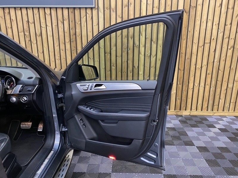 Used Mercedes-Benz GLE for sale - 77981707: Photo 60