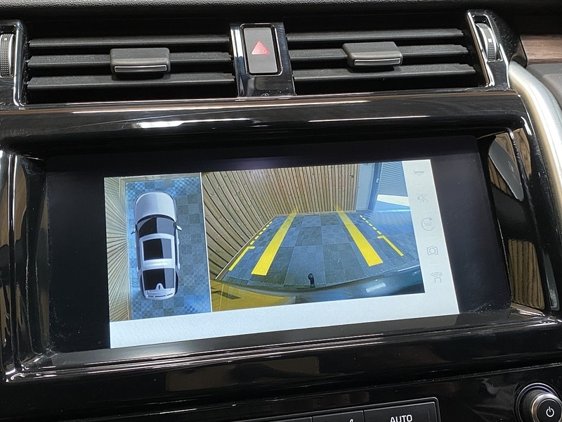 Used Land Rover Discovery 2018 for sale - 75681007: Photo 32