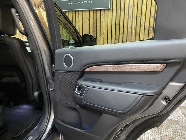 Used Land Rover Discovery 2018 for sale - 75681007: Photo 45