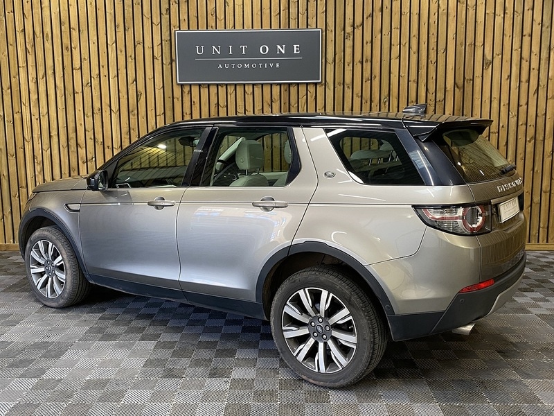 Used Land Rover Discovery Sport 2021 for sale - 77947078: Photo 2