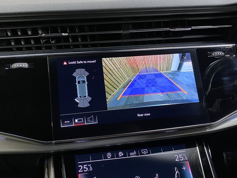 Used Audi Q8 2020 for sale - 78213153: Photo 25