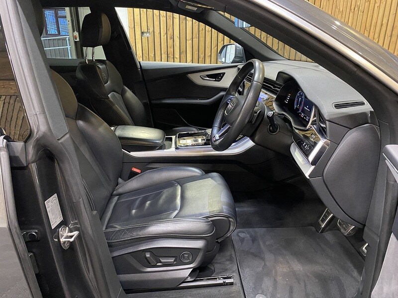 Used Audi Q8 2020 for sale - 78213153: Photo 39