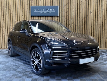2018 - T V6 5-Door