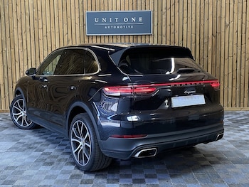 Used Porsche Cayenne 2018 for sale - 75474241: Photo