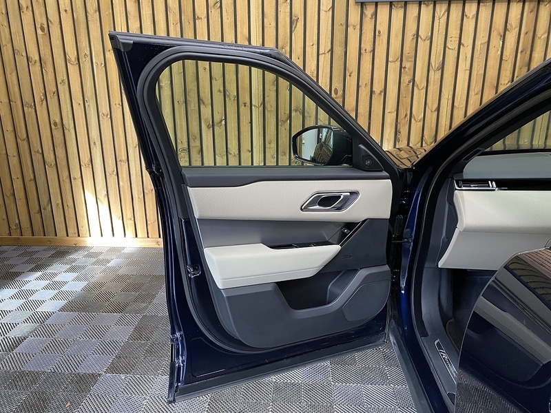 Used Land Rover Range Rover Velar 2022 for sale - 77846460: Photo 61
