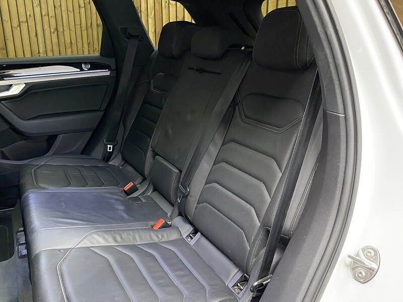 Used Volkswagen Touareg 2020 for sale - 77947072: Photo 5