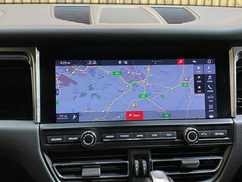 Used Porsche Macan 2020 for sale - 75897316: Photo 28