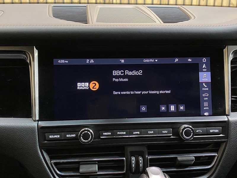 Used Porsche Macan 2020 for sale - 75897316: Photo 30