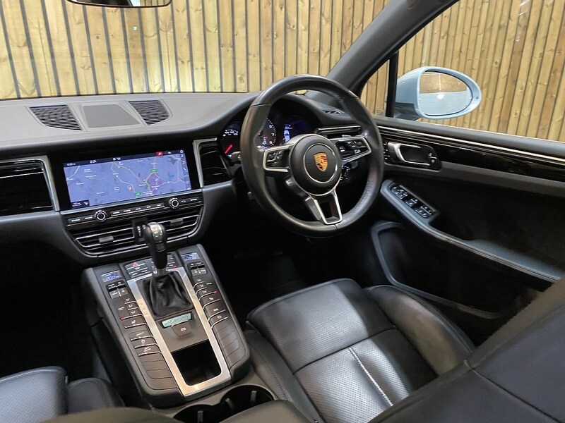 Used Porsche Macan 2020 for sale - 75897316: Photo 63