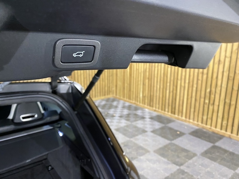 Used Land Rover Range Rover Sport 2019 for sale - 76353027: Photo 73