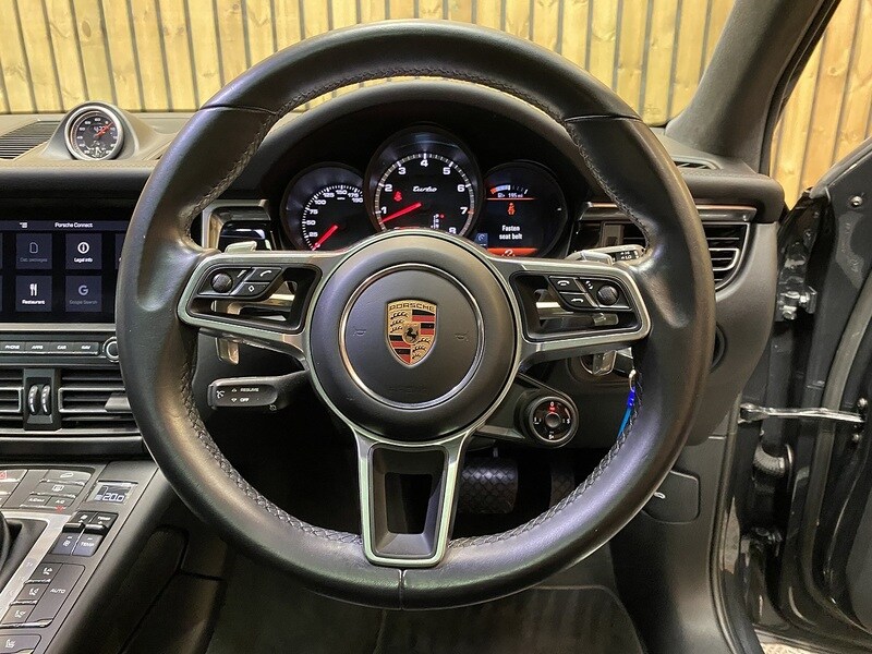 Used Porsche Macan 2019 for sale - 75849859: Photo 30