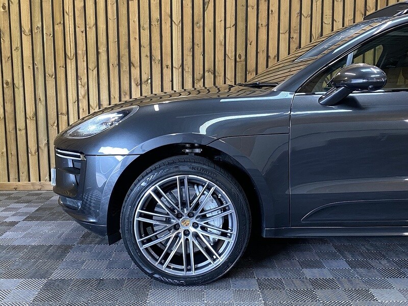 Used Porsche Macan 2019 for sale - 75849859: Photo 38