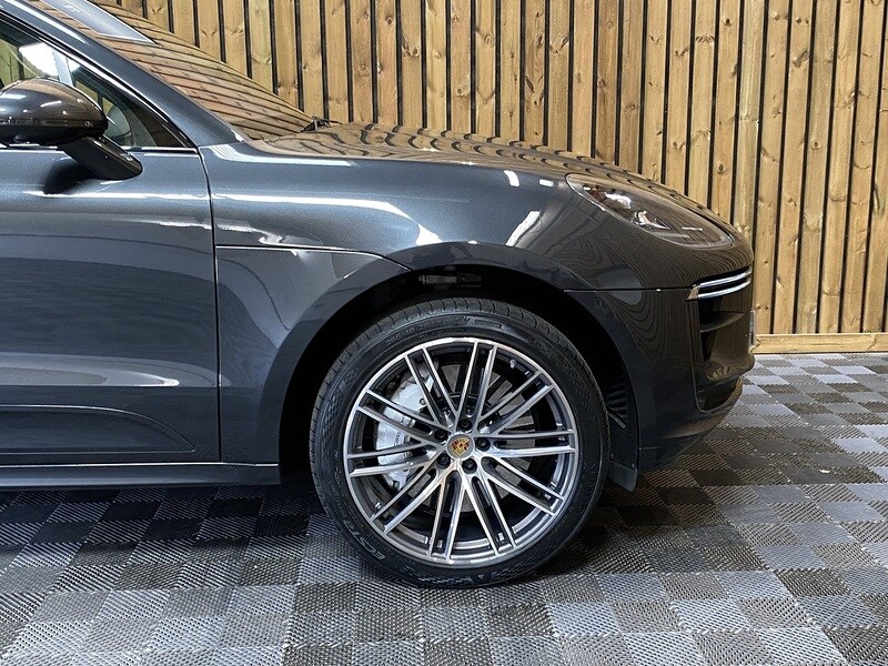 Used Porsche Macan 2019 for sale - 75849859: Photo 46