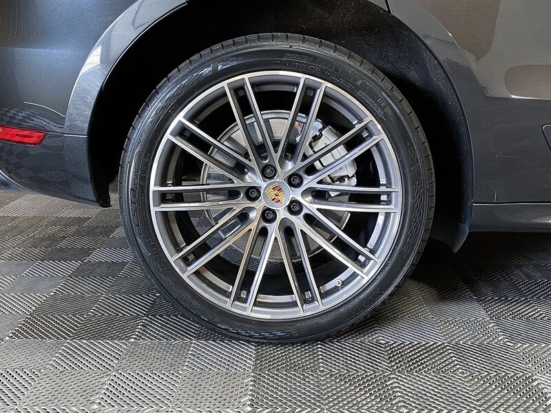 Used Porsche Macan 2019 for sale - 75849859: Photo 62