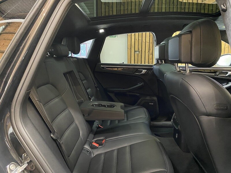 Used Porsche Macan 2019 for sale - 75849859: Photo 71