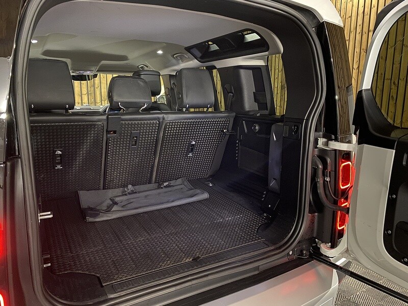 Used Land Rover Defender 110 2021 for sale - 77069835: Photo 20