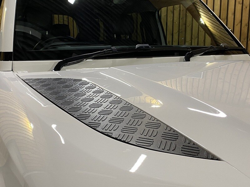 Used Land Rover Defender 110 2021 for sale - 77069835: Photo 33