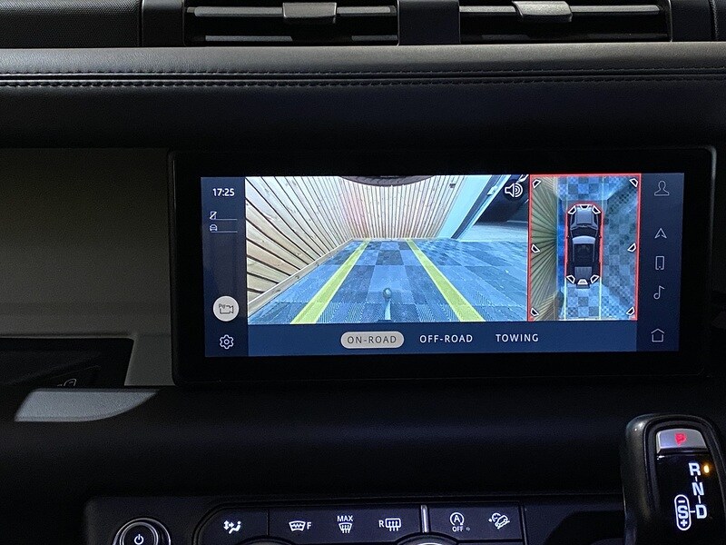 Used Land Rover Defender 110 2021 for sale - 77069835: Photo 39