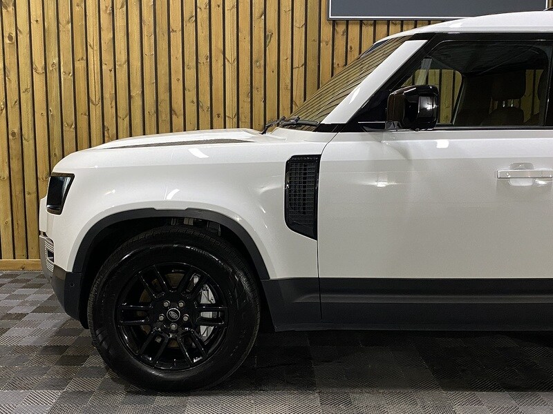 Used Land Rover Defender 110 2021 for sale - 77069835: Photo 49