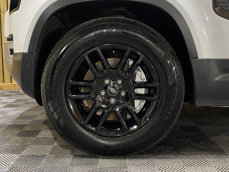 Used Land Rover Defender 110 2021 for sale - 77069835: Photo 51