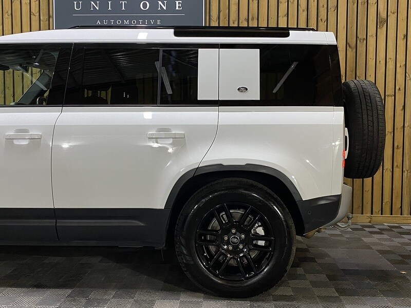 Used Land Rover Defender 110 2021 for sale - 77069835: Photo 53