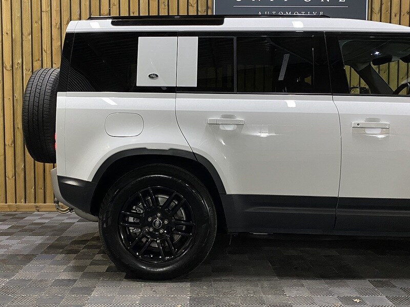 Used Land Rover Defender 110 2021 for sale - 77069835: Photo 57