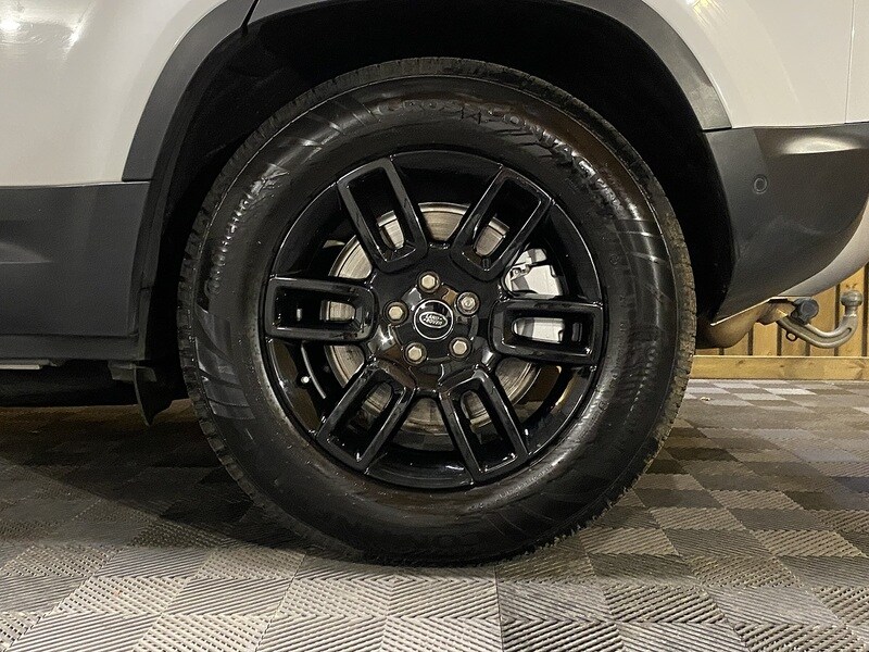 Used Land Rover Defender 110 2021 for sale - 77069835: Photo 63