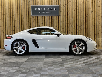 Used Porsche 718 Cayman 2017 for sale - 75307552: Photo