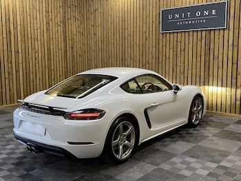 Used Porsche 718 Cayman 2017 for sale - 75307552: Photo