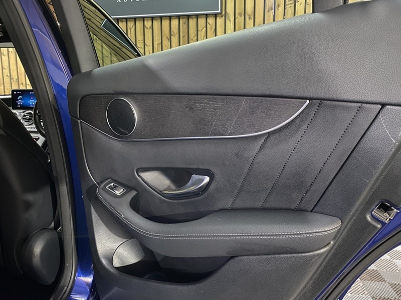 Used Mercedes-Benz GLC 2019 for sale - 76884418: Photo 43