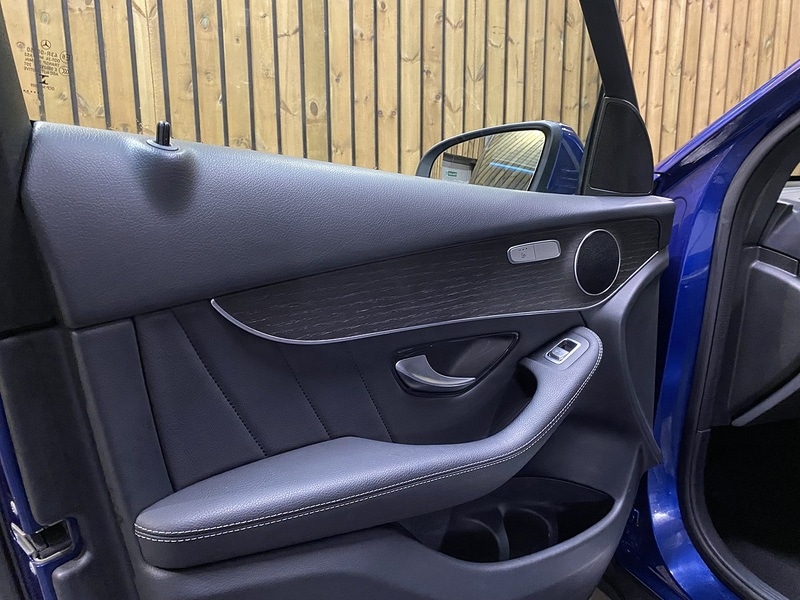 Used Mercedes-Benz GLC 2019 for sale - 76884418: Photo 57