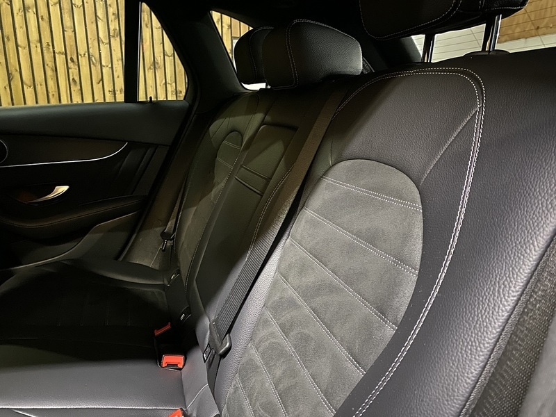 Used Mercedes-Benz GLC 2019 for sale - 76884418: Photo 61