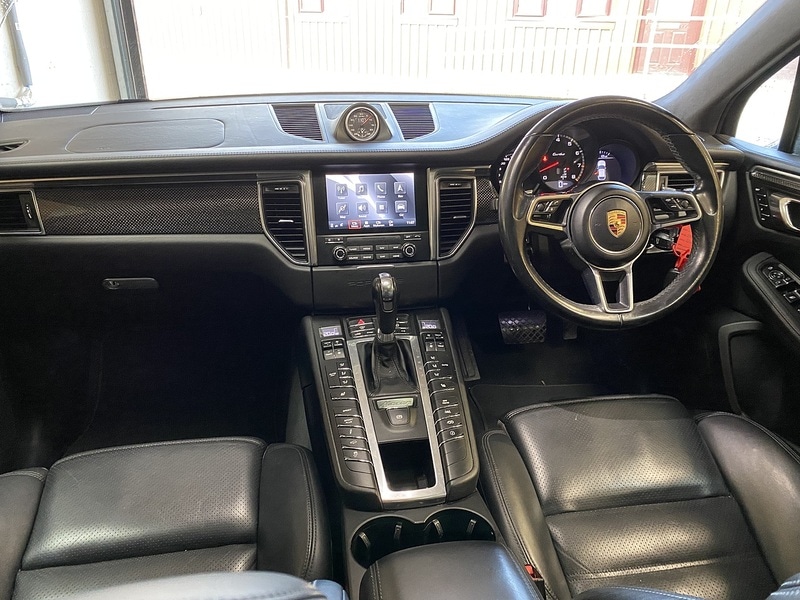 Used Porsche Macan 2017 for sale - 77069826: Photo 4