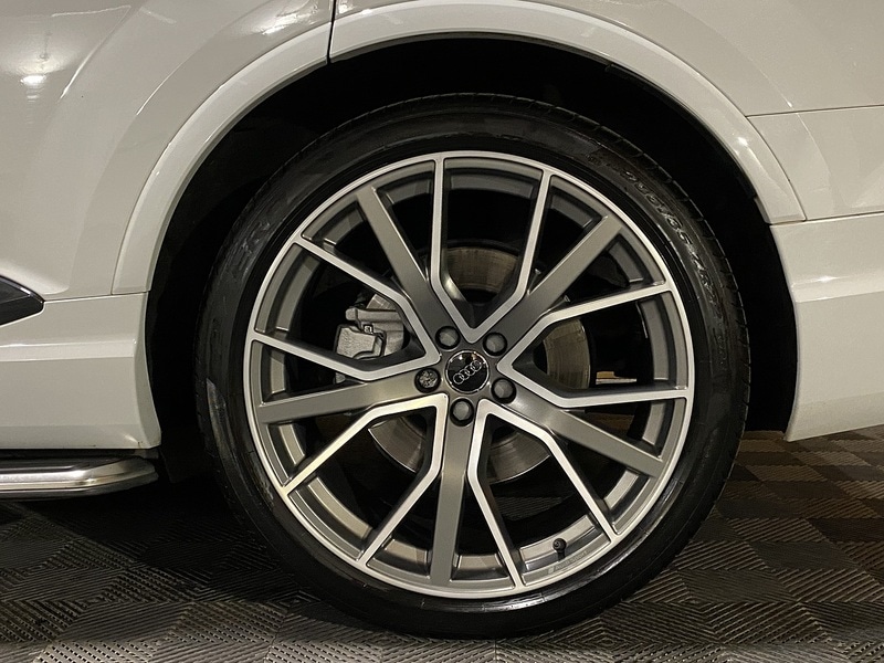 Used Audi Q7 2019 for sale - 76763201: Photo 45
