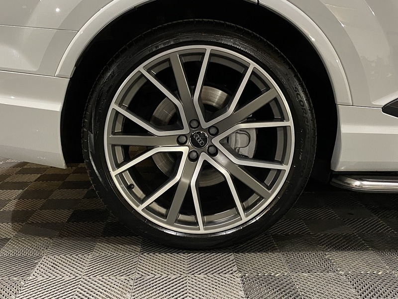 Used Audi Q7 2019 for sale - 76763201: Photo 64